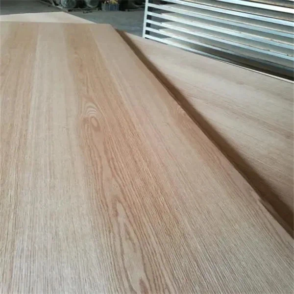 Papan Balok Kayu Pinus