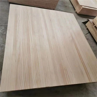 Pinus radiata papan lurus